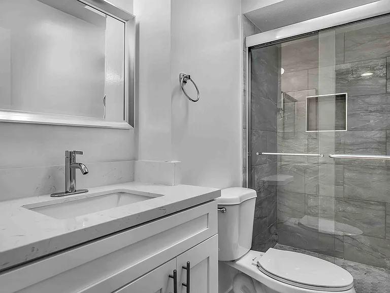 Moorpark Lofts — Photo 26