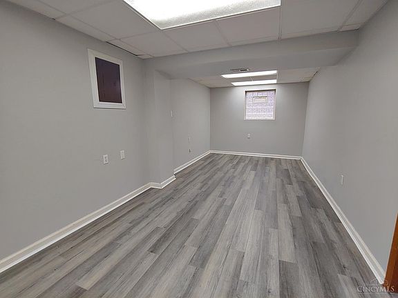 5th image of 9615 Dunraven Dr