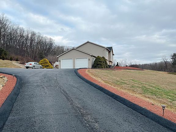 2nd image of 914 State Route 225