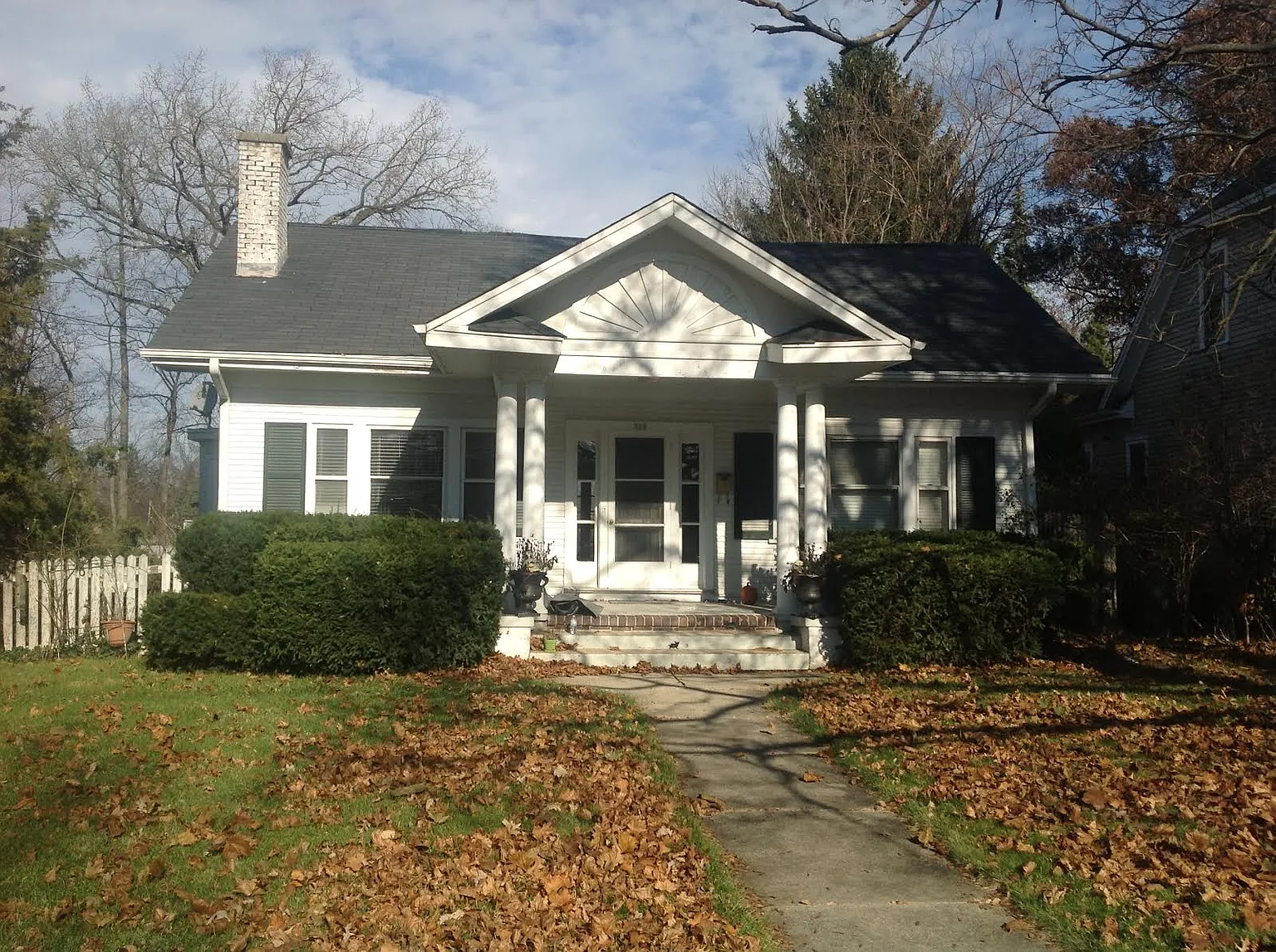 532 Oak St photo 1