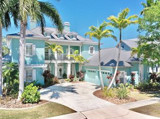 615 Islebay Dr, Apollo Beach, FL 33572