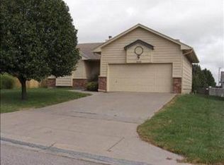 3653 N Inwood Ct, Wichita, KS 67226