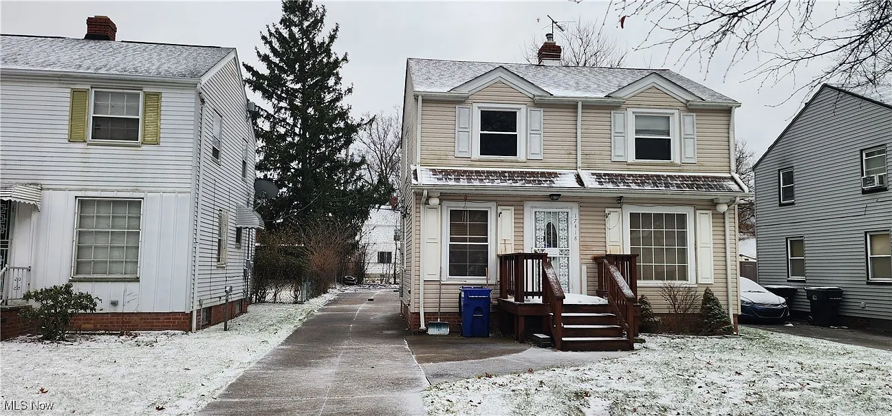 17418 Biltmore Ave photo 1