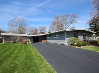 720 Montgomery Ln, Decatur, IL 62526