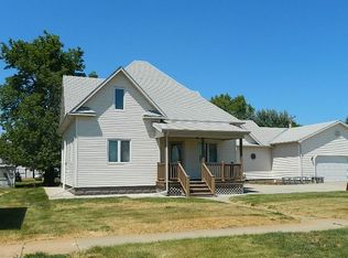 522 E Ewing Ave, Merna, NE 68856
