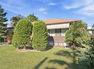 14 Tyler Pl, Toronto, ON M9R 1L9