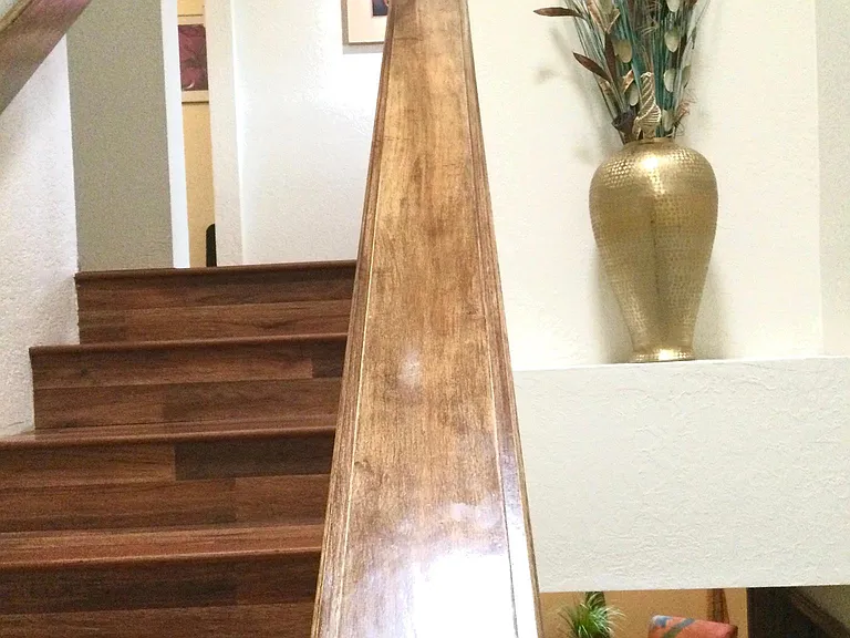 Going upstairs from the garage/bonus room/ laundry