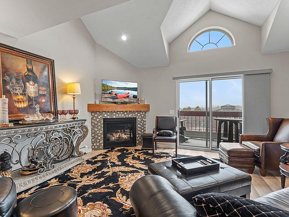 4th image of 7500 Edinborough Way APT 3308