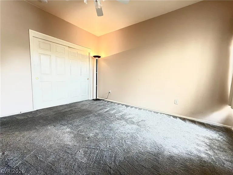 10433 Snyder Ave — Photo 16