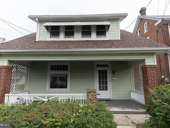 5th image of 129 Ridge Ave