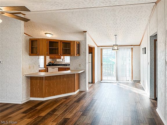 3rd image of 1405 Minner St