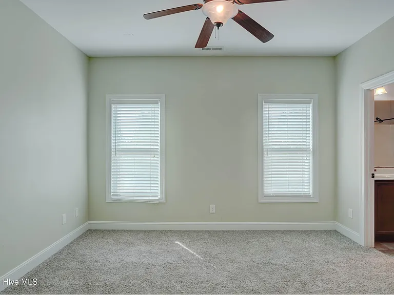 200 Marissa Ct — Photo 24
