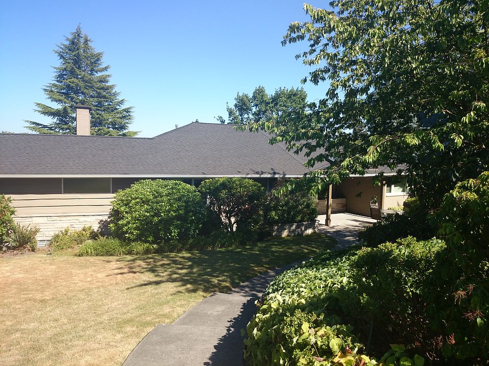 2nd image of 5750 64th Ave NE
