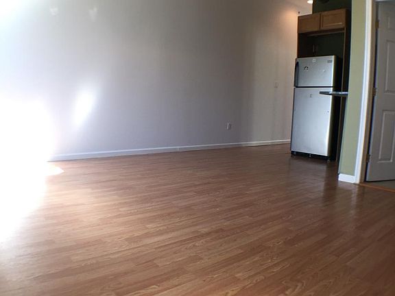 5th image of 118 S 46th St #2