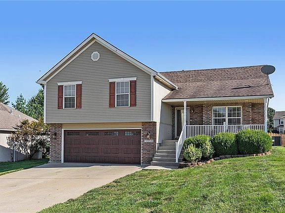 4th image of 10709 Wagon Trail Ct