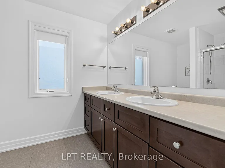 148 Hollybrook Trl S — Photo 28