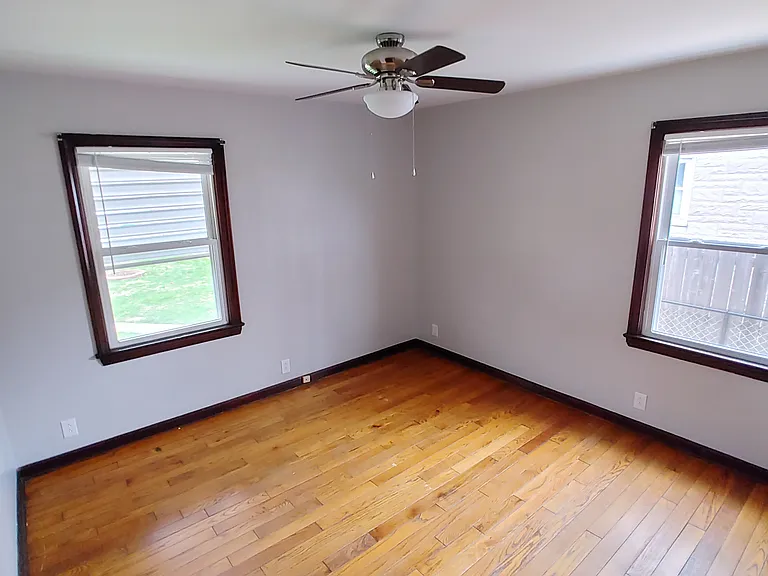 1216 Winton Ave #1216 — Photo 8