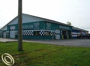 1490 Michigan Rd, Pt Huron, MI 48060