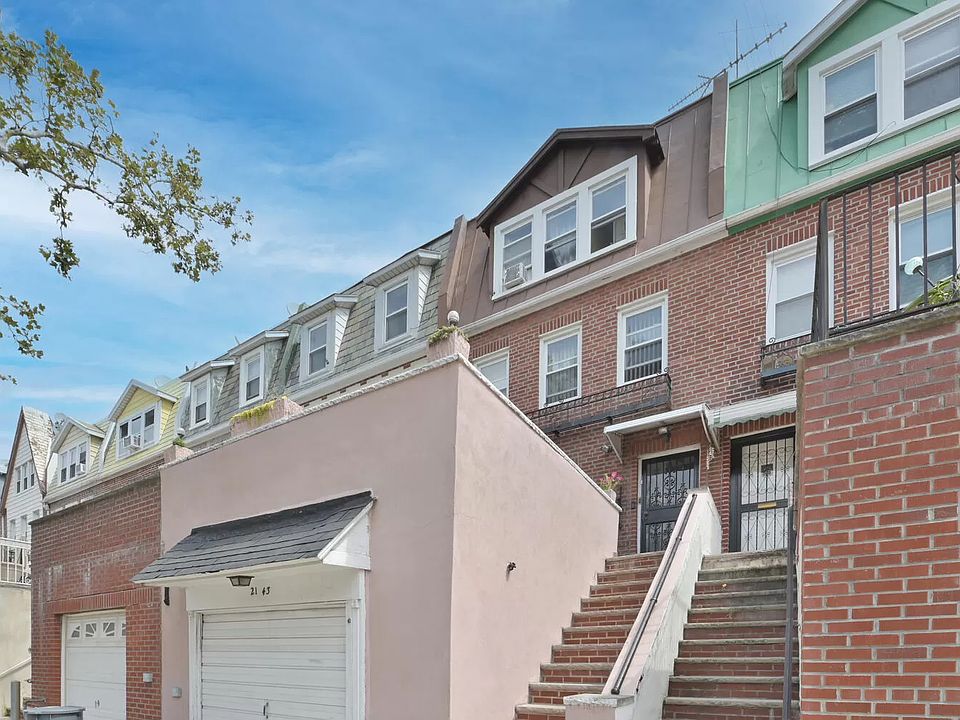 1st image of 2143 24th St