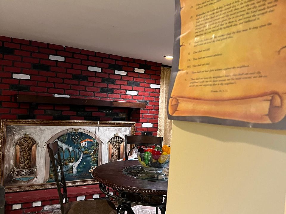 1st image of 134 Village Ave #1