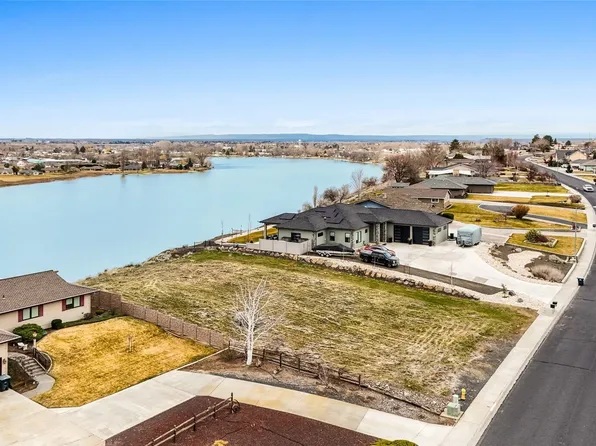 418 N Crestview Drive, Moses Lake, WA 98837