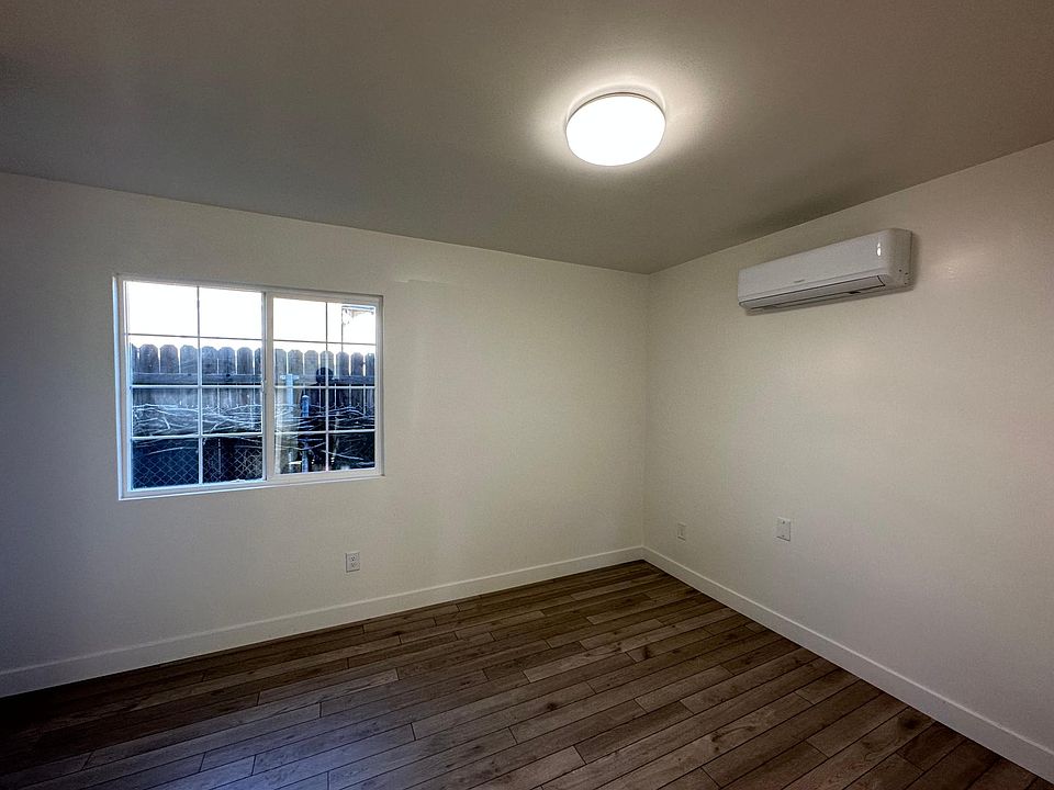 1st image of 412 W Olive Ave #1