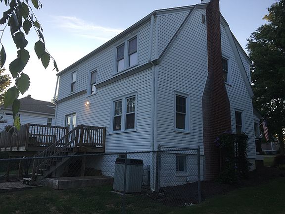 3rd image of 112 Park Dr