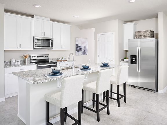 Kitchen of the Olympic plan modeled at Tuscan Meadows.