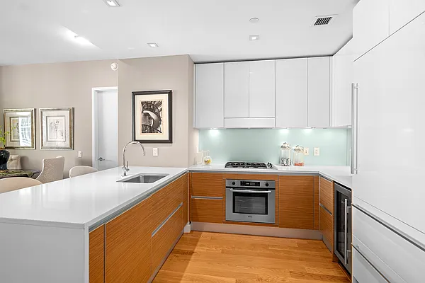 Sold by Compass | media 2