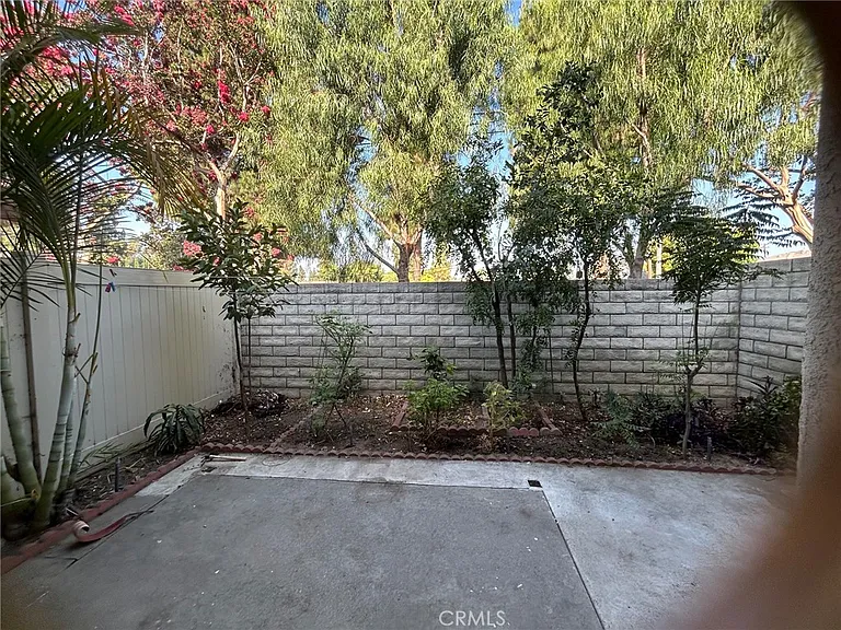 5249 Village Circle Dr — Photo 10