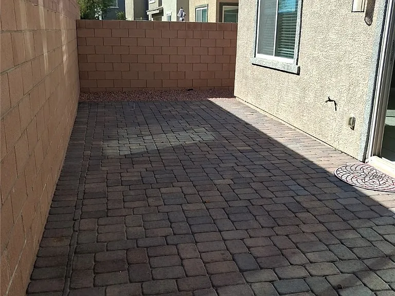 909 Bluebell Brook St — Photo 14