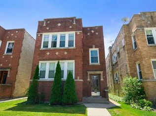 4135 W Melrose St, Chicago, IL 60641