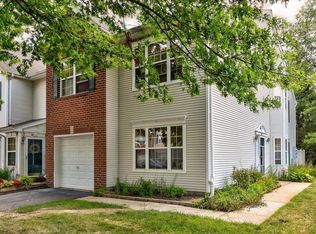 49 Picket Pl, Freehold, NJ 07728