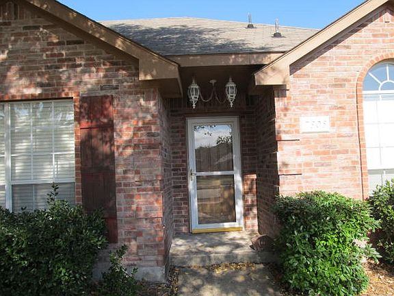 3rd image of 7305 Airline Dr