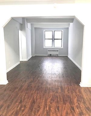 2nd image of 3908 Bronx Blvd APT L4