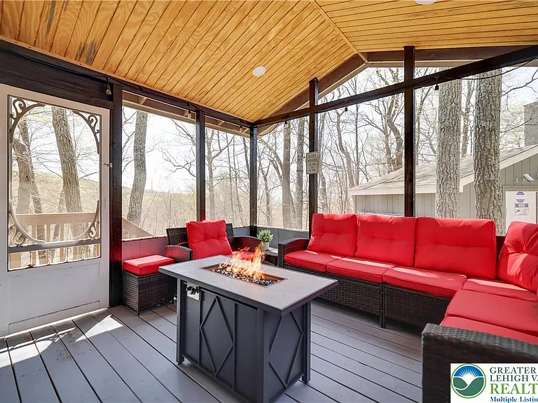 163 Cambridge Ct — Photo 49