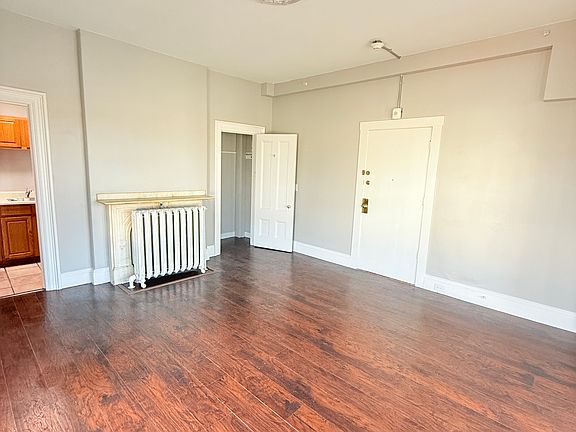 2nd image of 361 Pond St #3