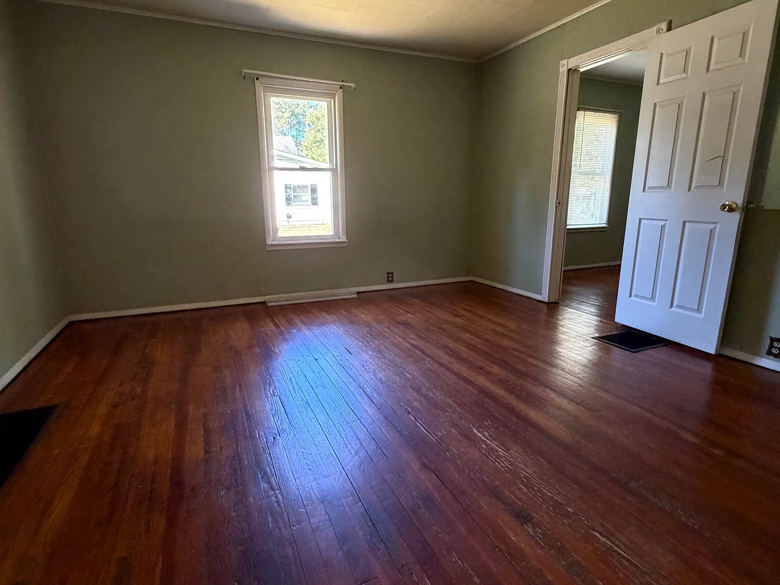 1 bed, 728 sqft, $850 — Photo 4