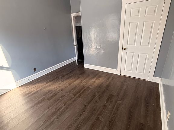 5th image of 417 Division St #1