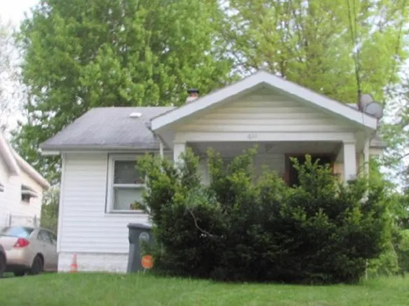 611 Saint Louis Ave, Youngstown, OH 44511