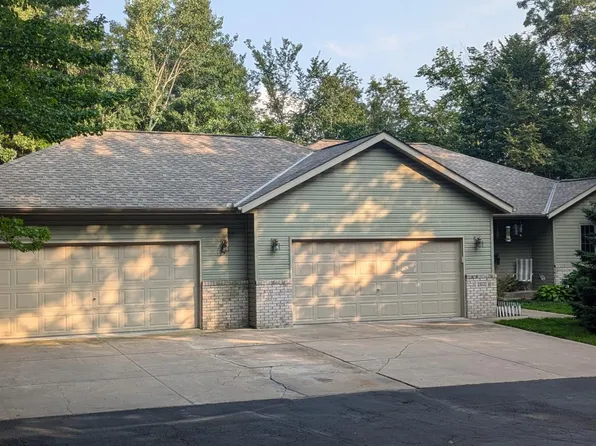 21021 Fresno St NW, Elk River, MN 55330