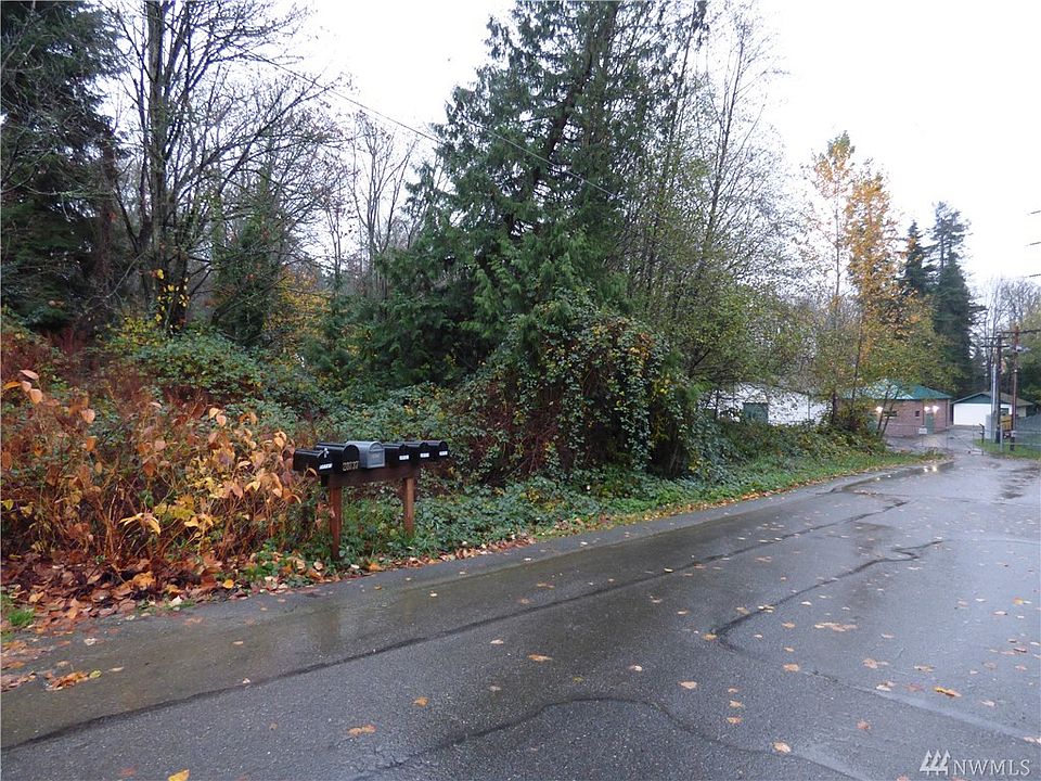 1st image of 20800 12th Ave S