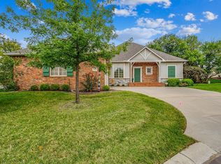 2014 N Paddock Green Ct, Wichita, KS 67206