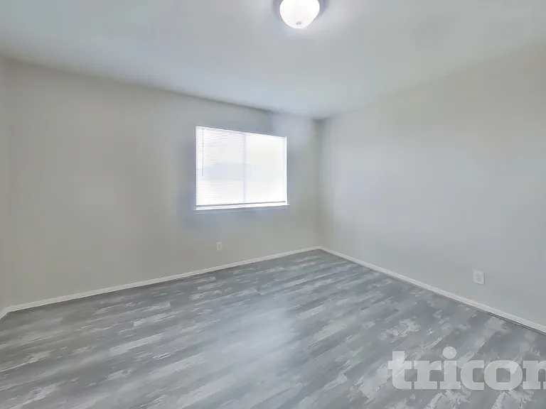 7310 Gettysburg Dr — Photo 9