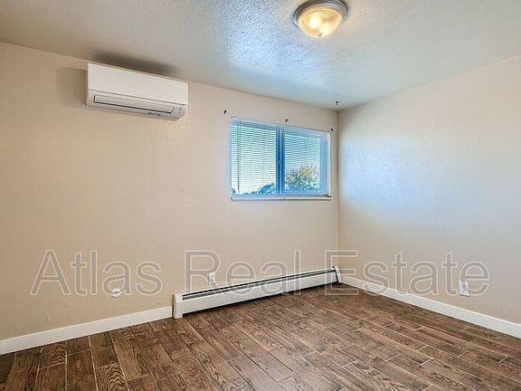 2nd image of 1705 30th St APT 304