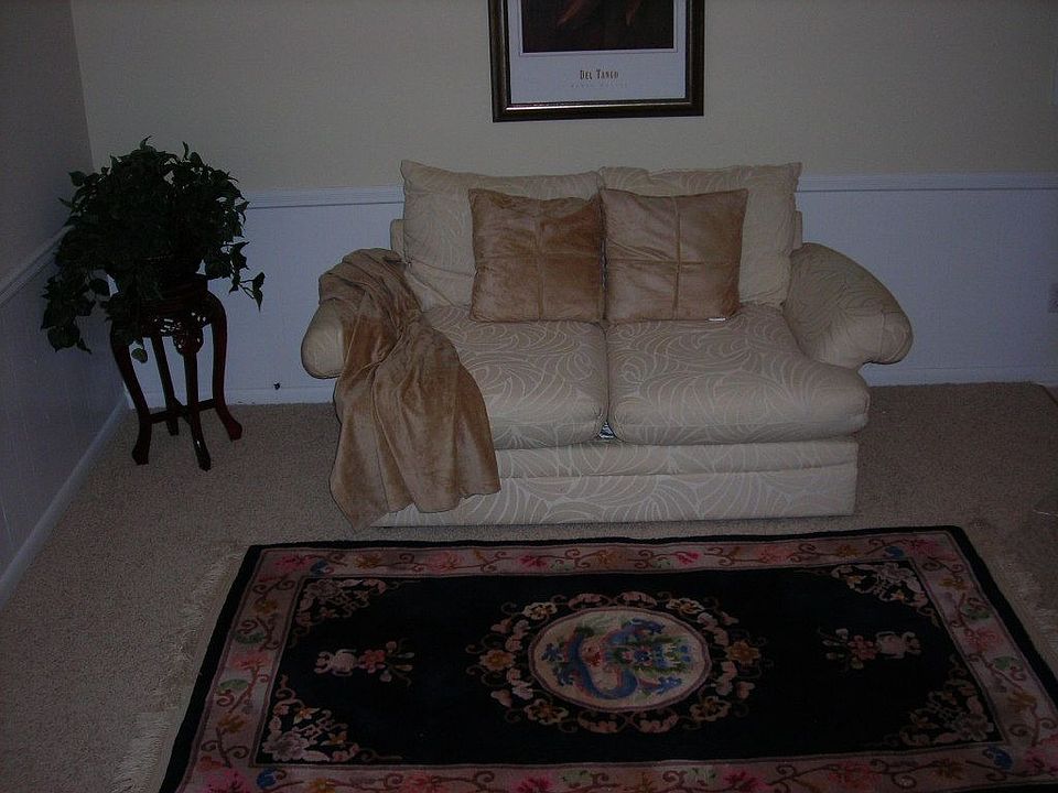 2nd image of 504 Scenic Dr