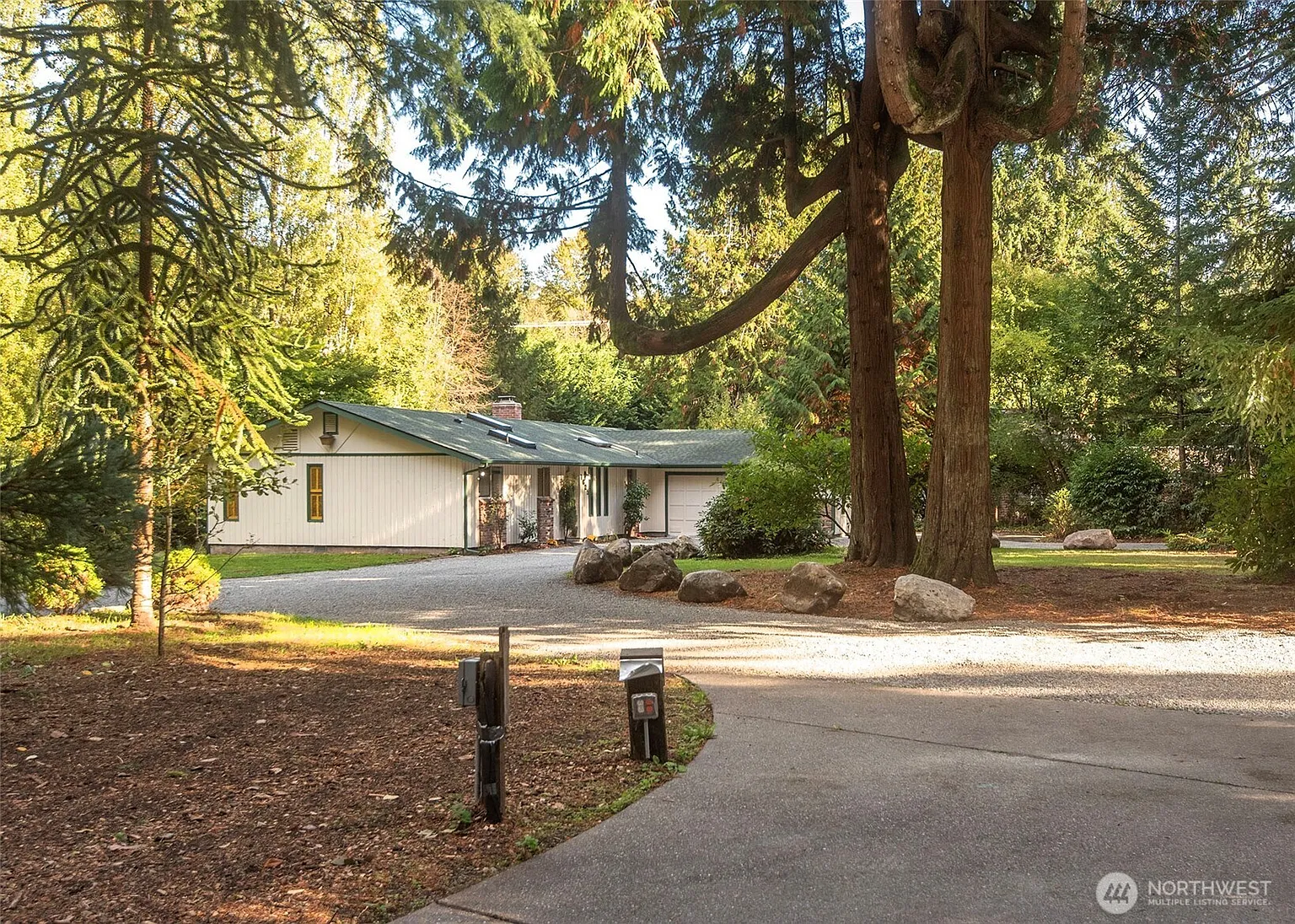 1625 Cypress Way photo 1