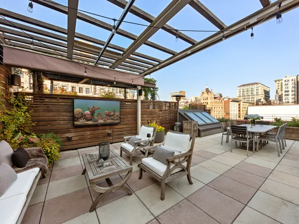 7 East 17th Street image 20 of 25