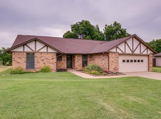 1033 Summerplace Ln, Southlake, TX 76092