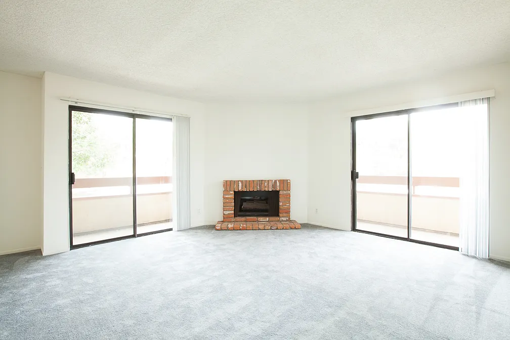 2 bed, $4,750 — Photo 2